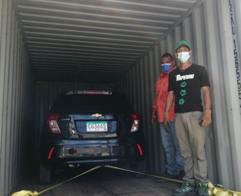 Envío de vehículos